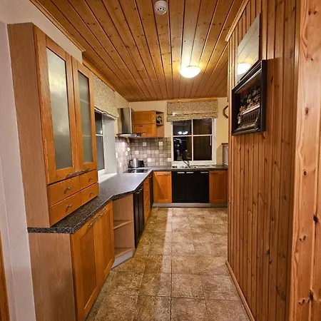 Paunkuela Puhkemaja *