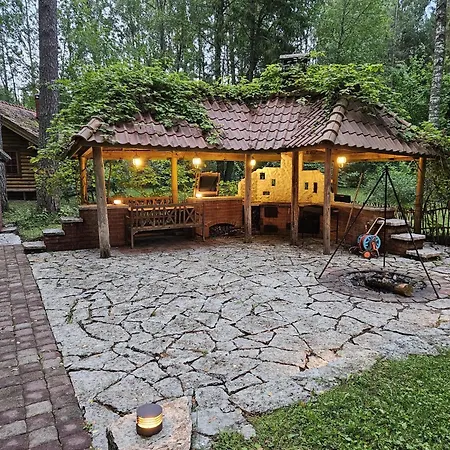 Paunkuela Puhkemaja *